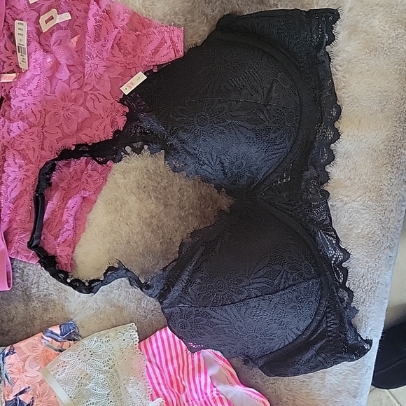 PINK Victoria secret 💗 size large 8 pieces - Picture 3 of 6
